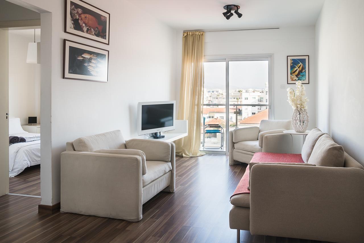 City Center Apartment リマソール エクステリア 写真