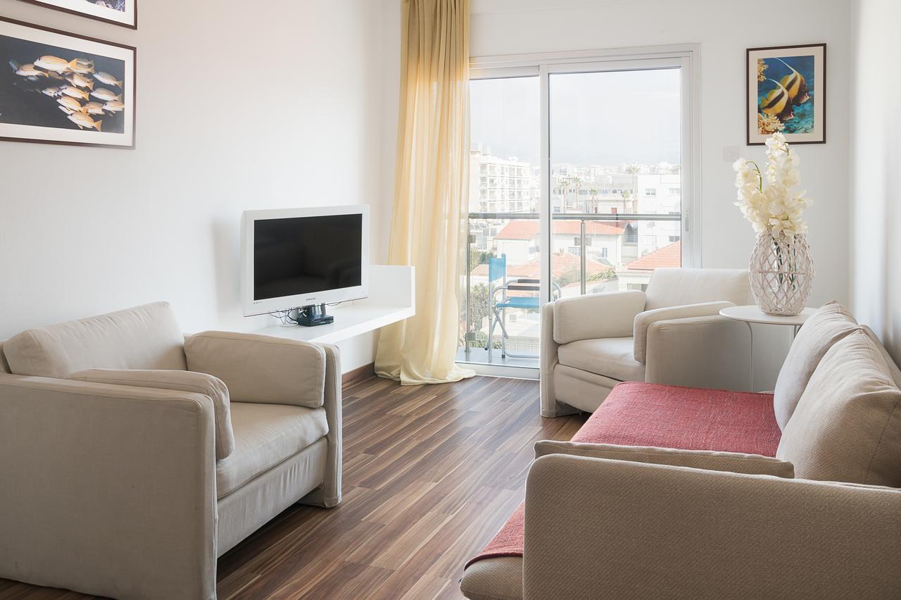 City Center Apartment リマソール エクステリア 写真
