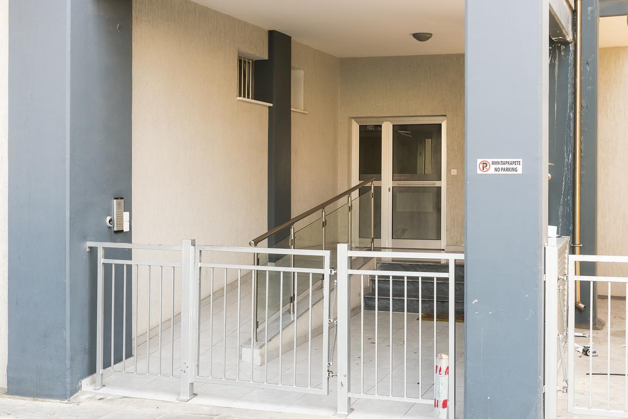 City Center Apartment リマソール エクステリア 写真